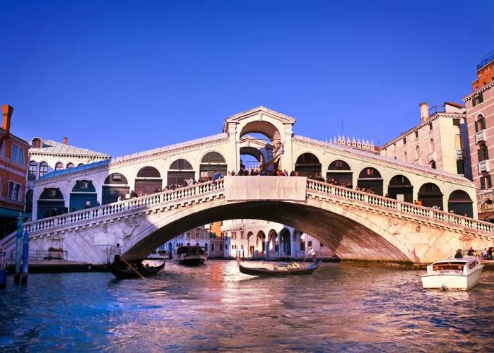 威尼斯阿杜桥（威尼斯的桥）