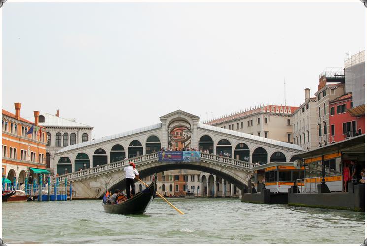 威尼斯桥锁（威尼斯的桥有多少）
